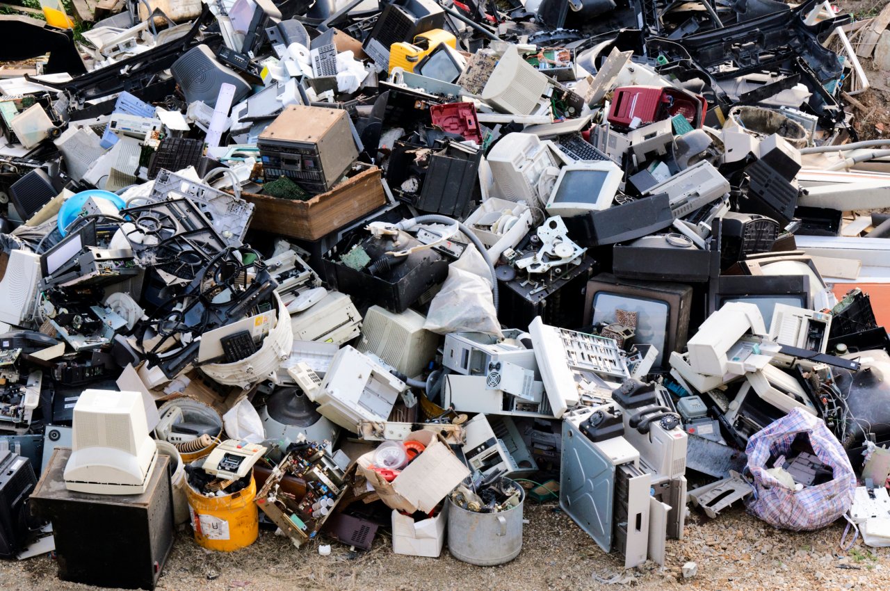 Going Green – Repairing, Reusing and Recycling Your Electronics
